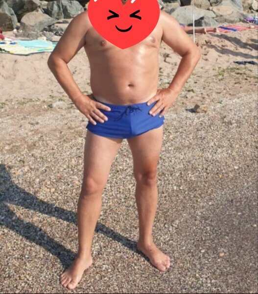 Domn serios, matur, 40+